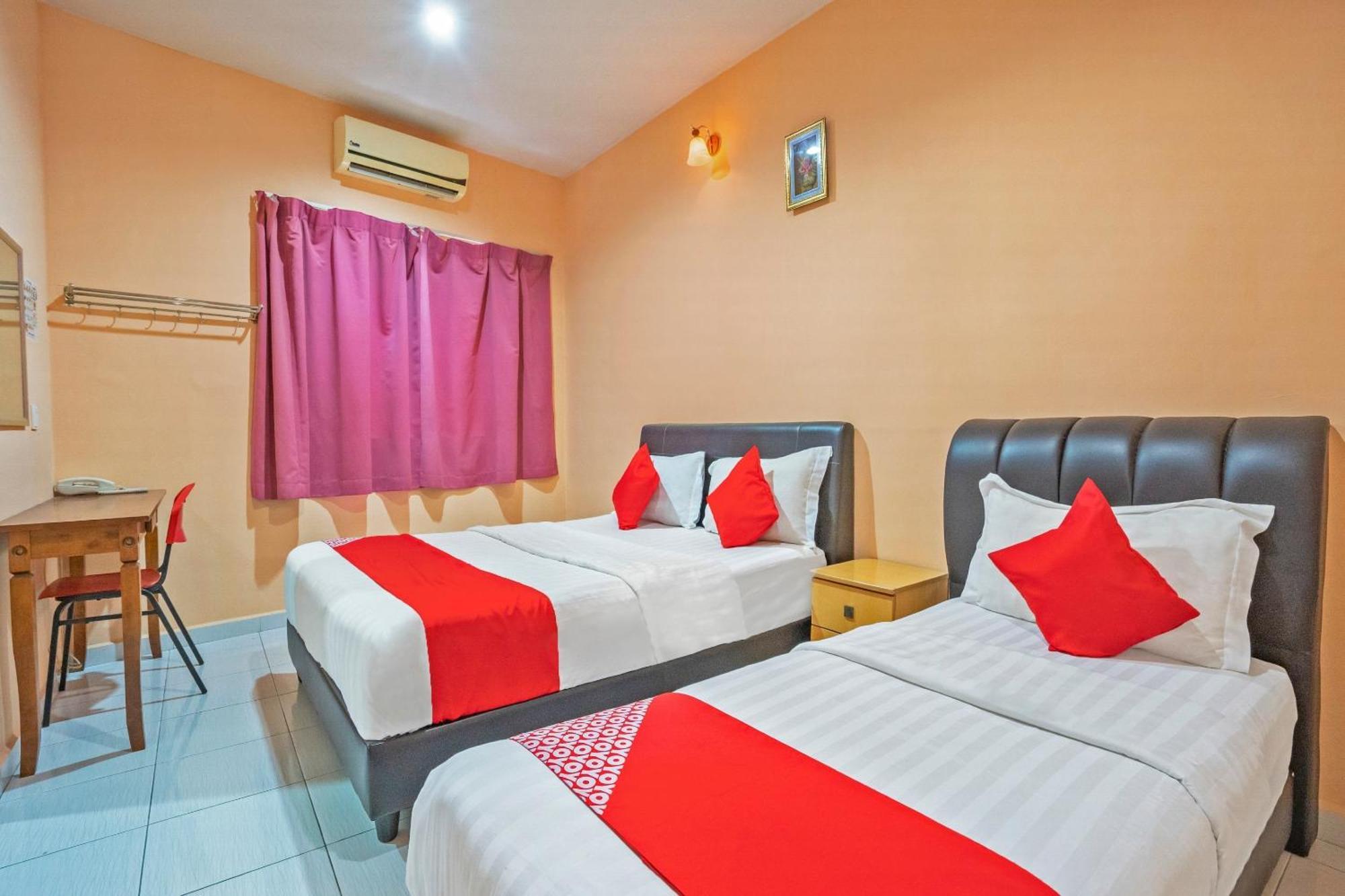 Sz Hotel Lumut Dış mekan fotoğraf
