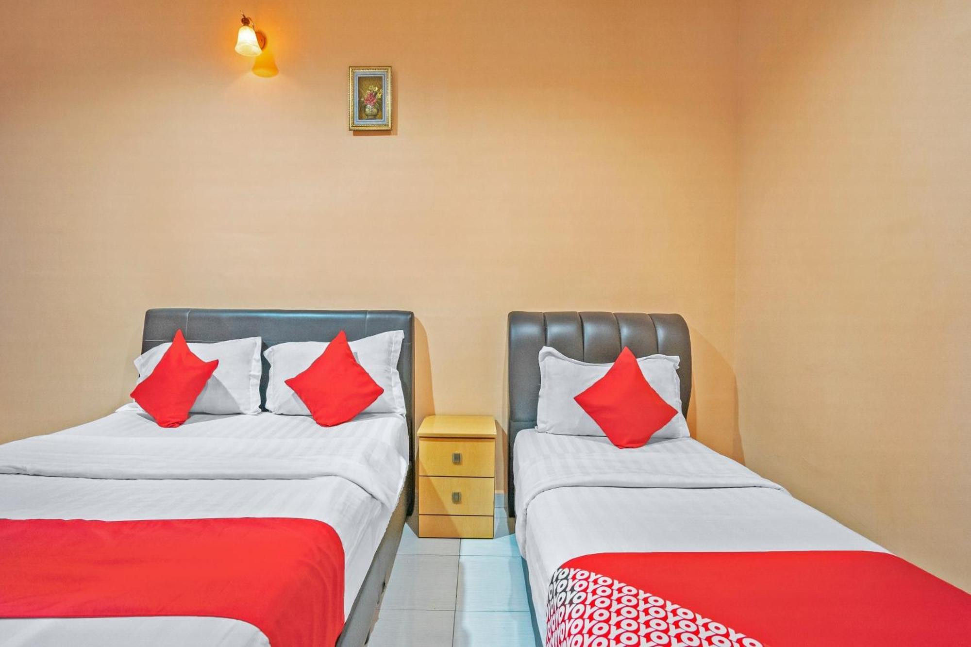 Sz Hotel Lumut Dış mekan fotoğraf