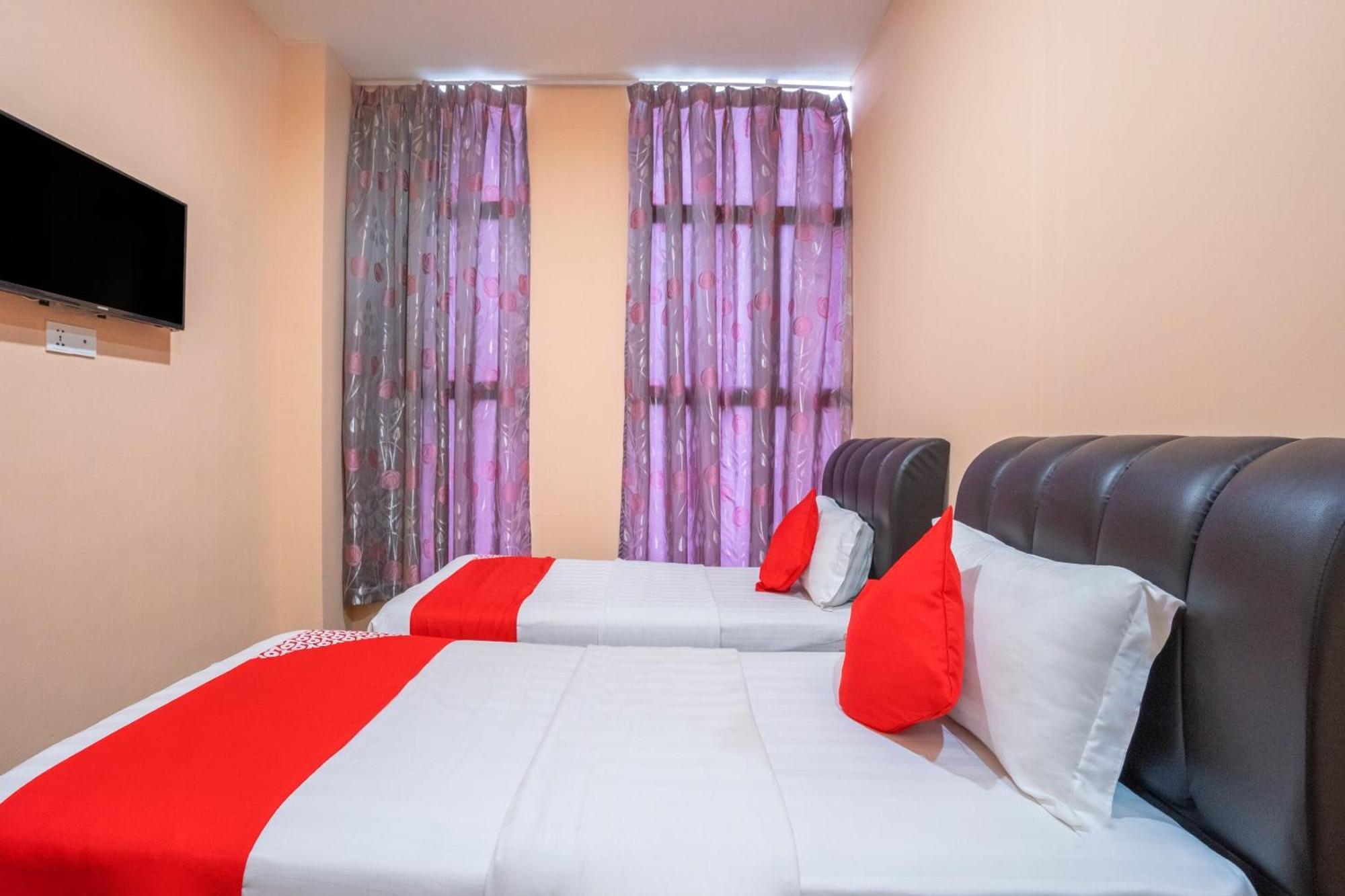 Sz Hotel Lumut Dış mekan fotoğraf
