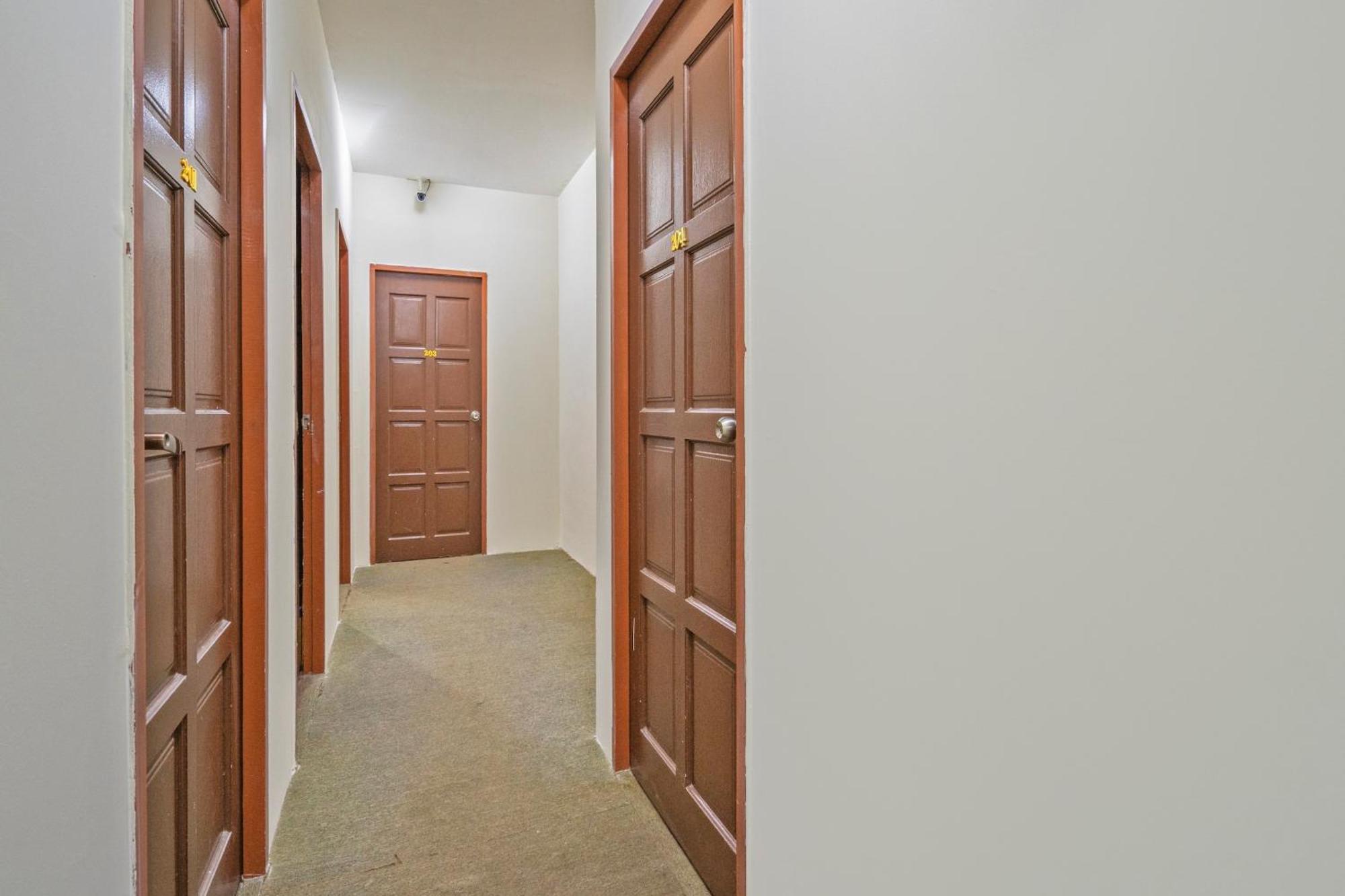 Sz Hotel Lumut Dış mekan fotoğraf