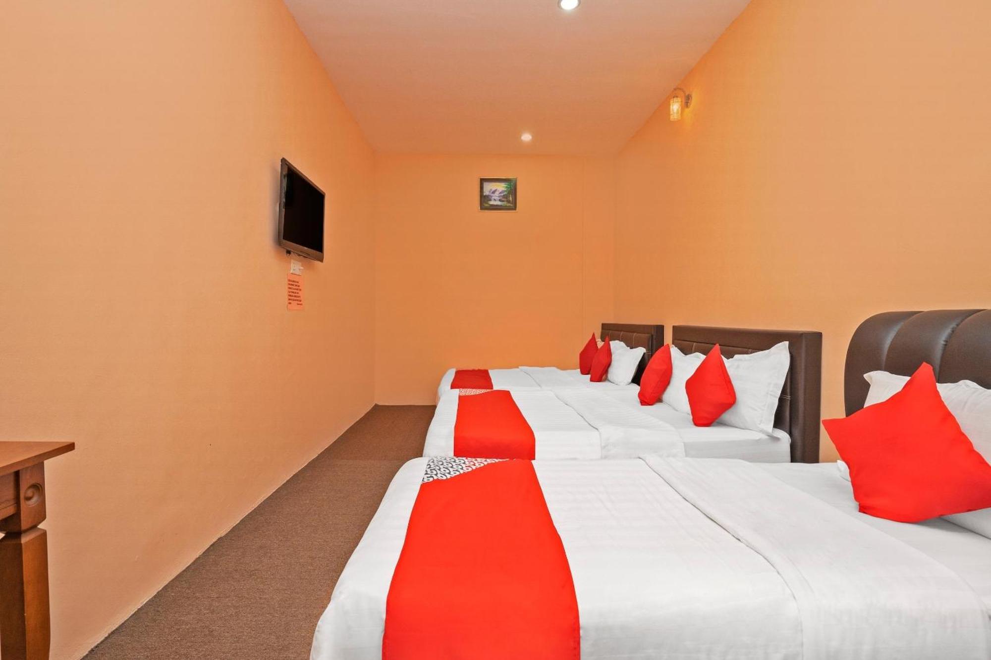 Sz Hotel Lumut Dış mekan fotoğraf