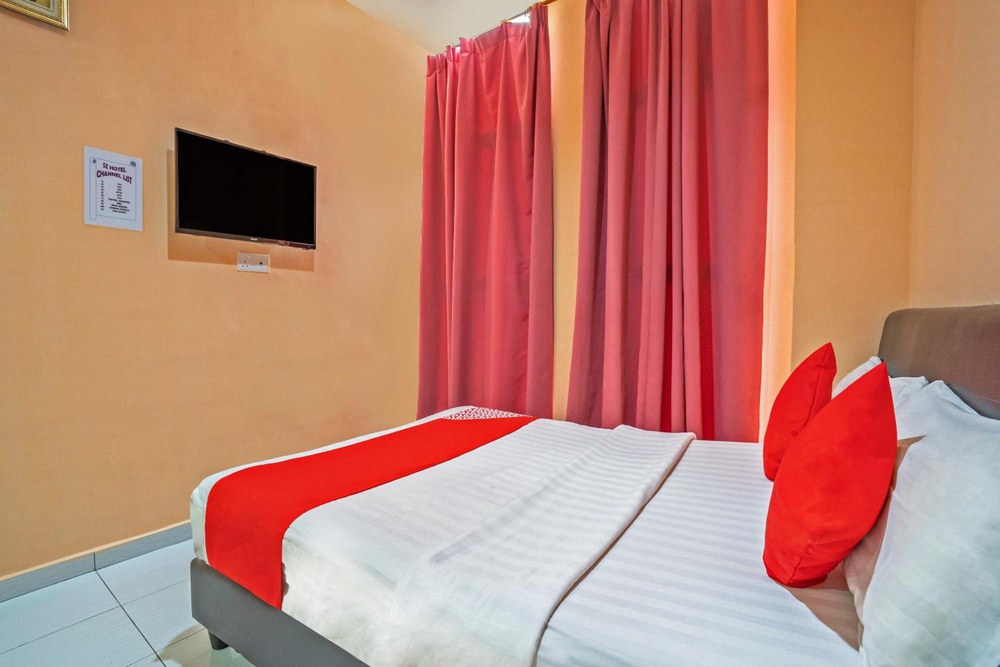 Sz Hotel Lumut Dış mekan fotoğraf