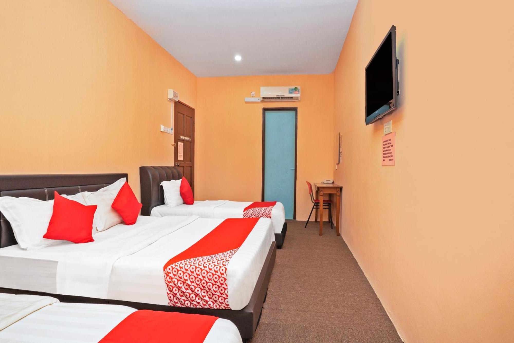 Sz Hotel Lumut Dış mekan fotoğraf