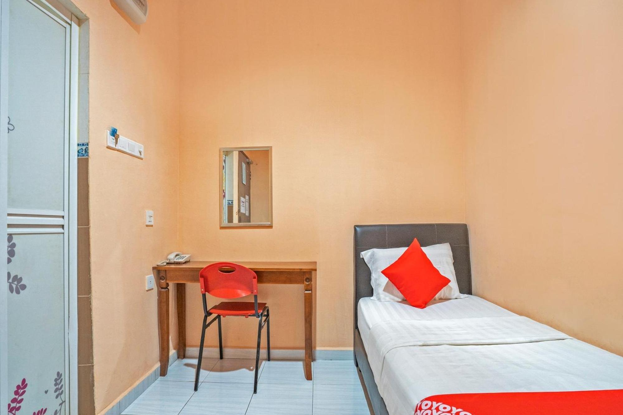 Sz Hotel Lumut Dış mekan fotoğraf