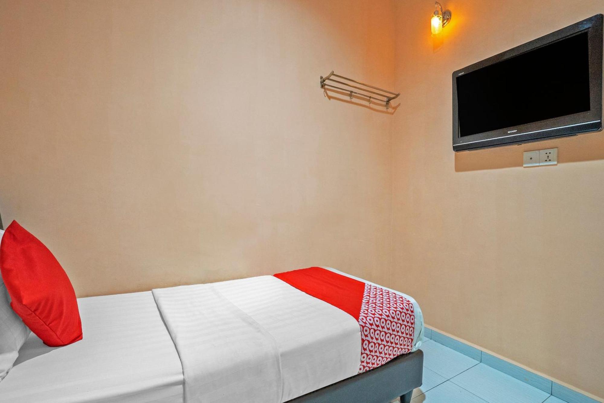 Sz Hotel Lumut Dış mekan fotoğraf