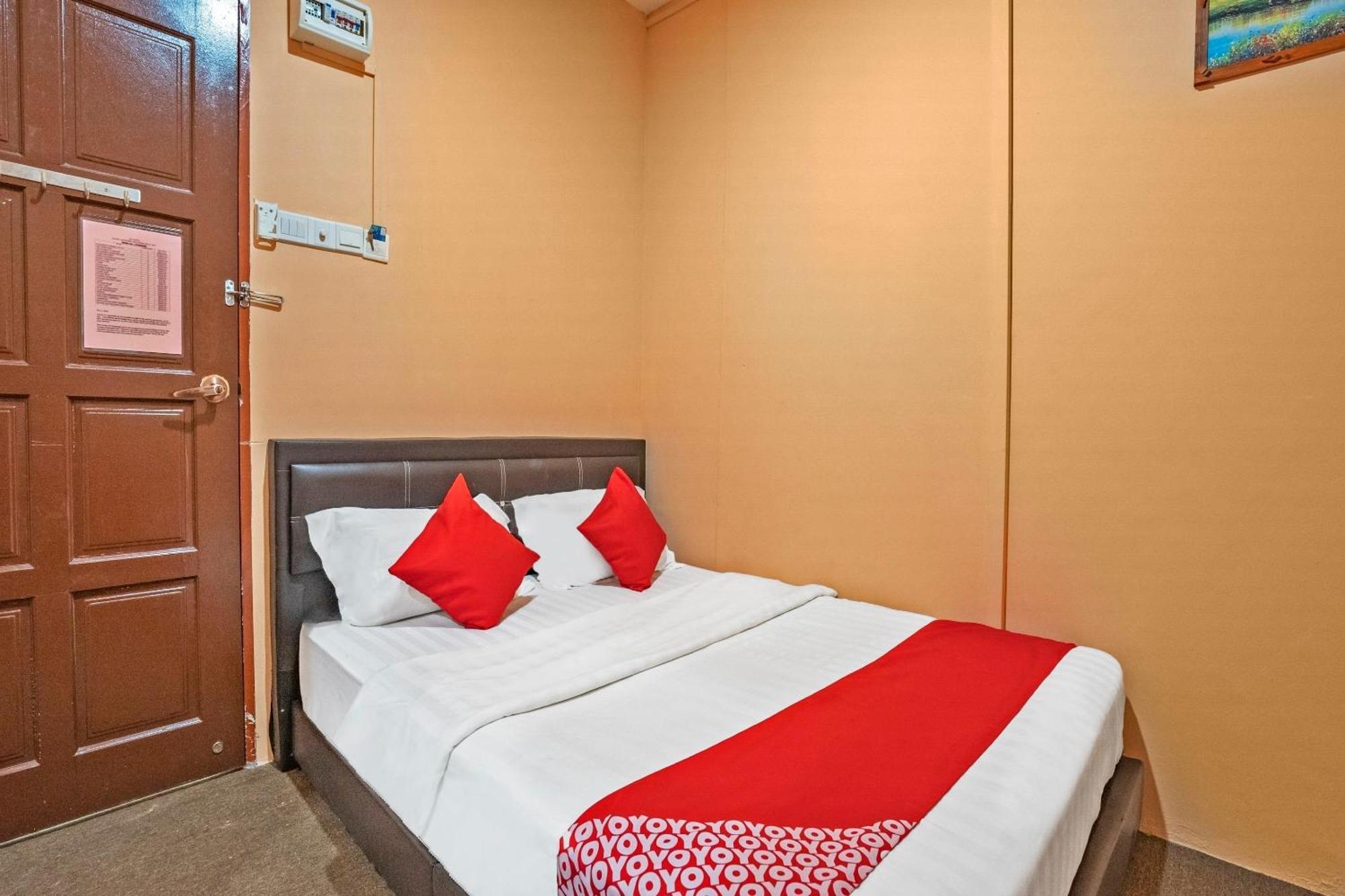 Sz Hotel Lumut Dış mekan fotoğraf