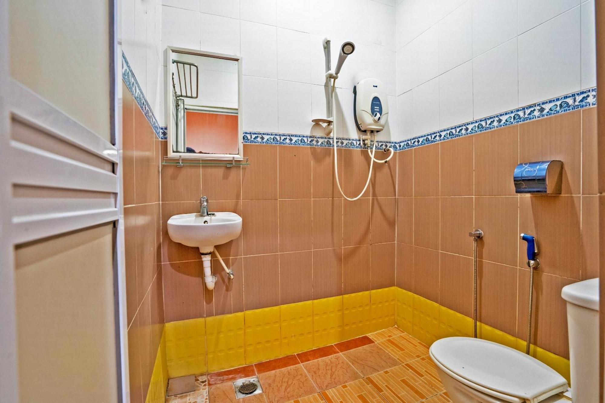 Sz Hotel Lumut Dış mekan fotoğraf